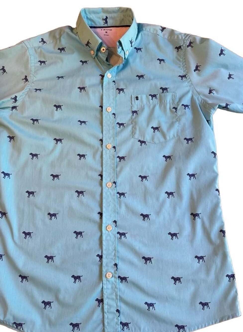 IZOD Button-Up Shirt Size M Blue Dog Animal Print Short Sleeve h1427